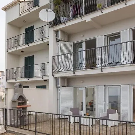 Διαμέρισμα Manuela - Comfort One-bedroom With Terrace And Sea View Cavtat